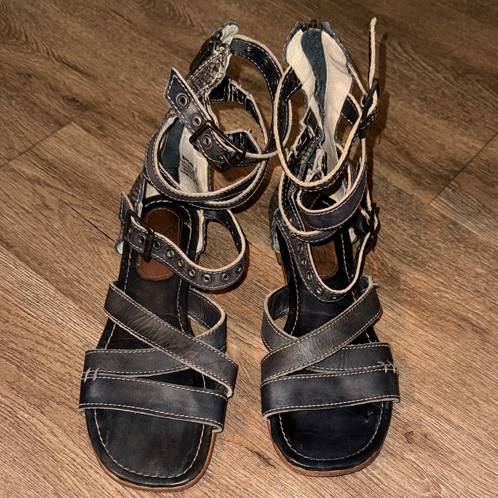 FreeBird Navy SAYLOR sandals